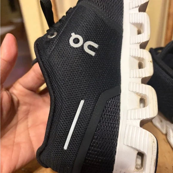 On Running women Black and White Athletic Shoes - Picture 7 of 16